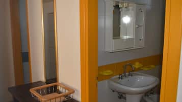 Haartrockner, Handtücher