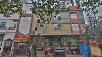 Ubetjent parkering (inkludert)