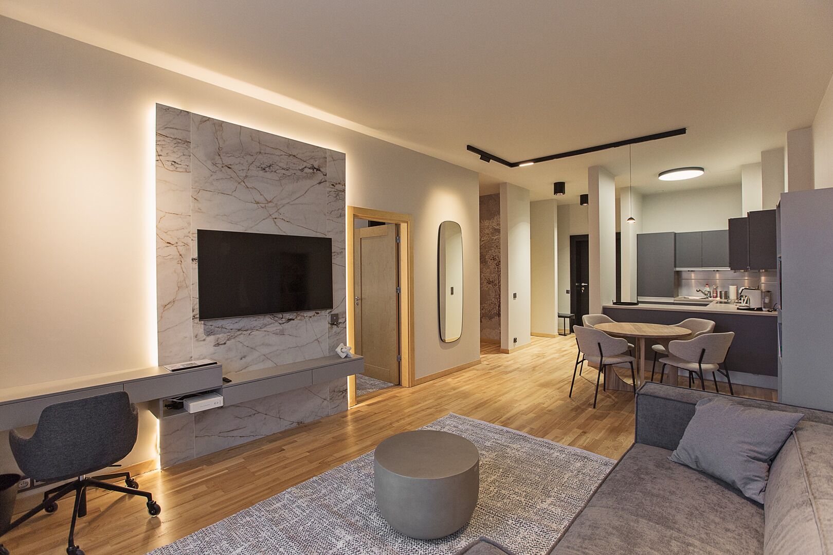 Apartment Ułański - Superb 2-bedroom Apartment - Swimming Pool And Saunas - Poznań