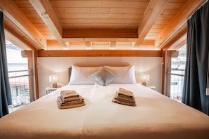 4 bedrooms, WiFi, bed sheets - Turuwang Penthouse by HomeFlow Zermatt (Zermatt)