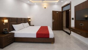 Family Single Room, Balcony, City View | Desk, laptop workspace, free WiFi - HOTEL EMPRESS GRAND (Agra)