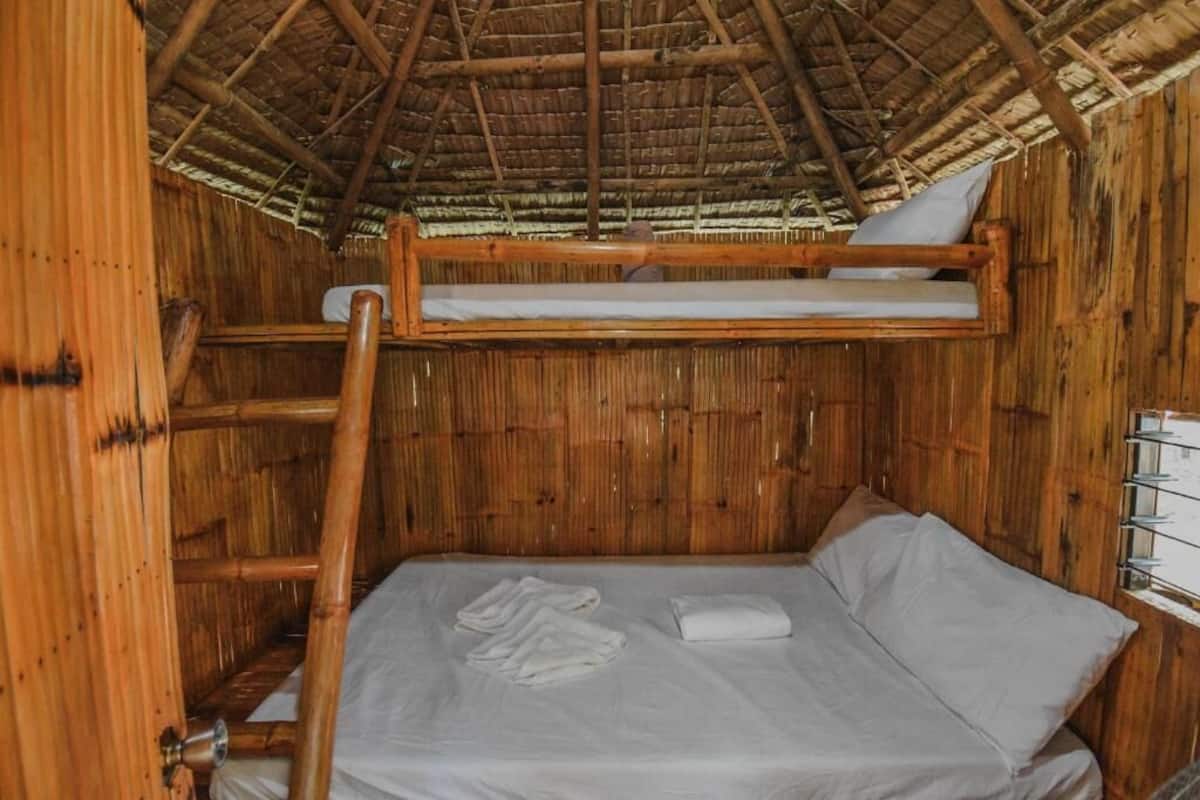 Standardferiehus - udsigt til pool | Gratis Wi-Fi