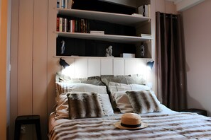 Iron/ironing board, WiFi, bed sheets - Maison Ô5 with Terrace, 150m from Beach, 50m from Shops (Lanton)