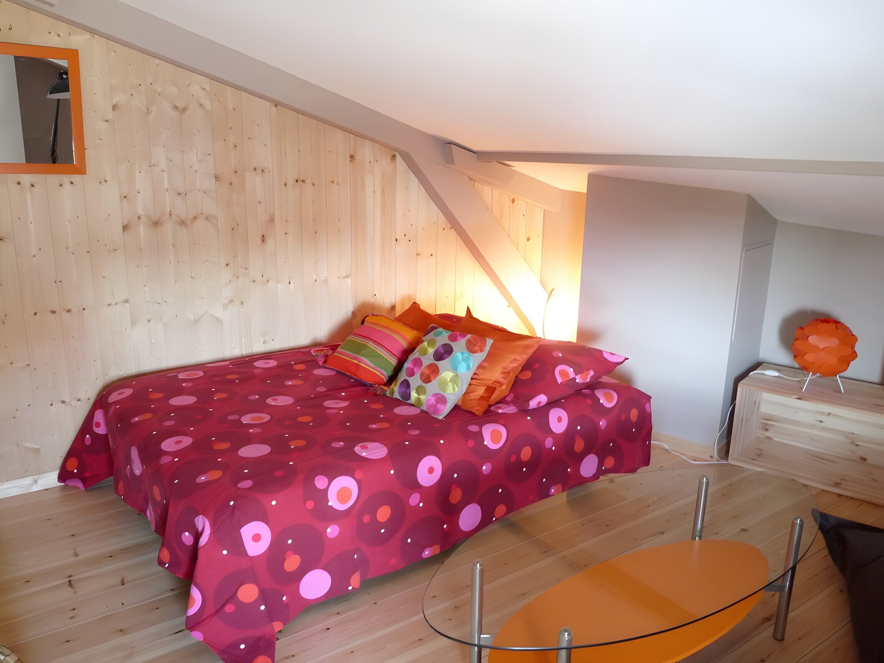 Fer et planche à repasser, Wi-Fi, draps fournis