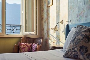 Iron/ironing board, WiFi, bed sheets - The View | Terrace overlooking Lake Como in a dreamy hamlet (Blevio)