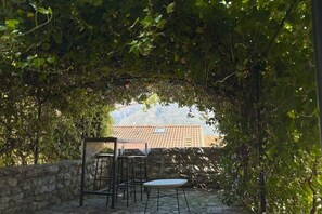 Terrace/patio - The Nest | Studio Apartment with Private Garden on Lake Como (Lezzeno)