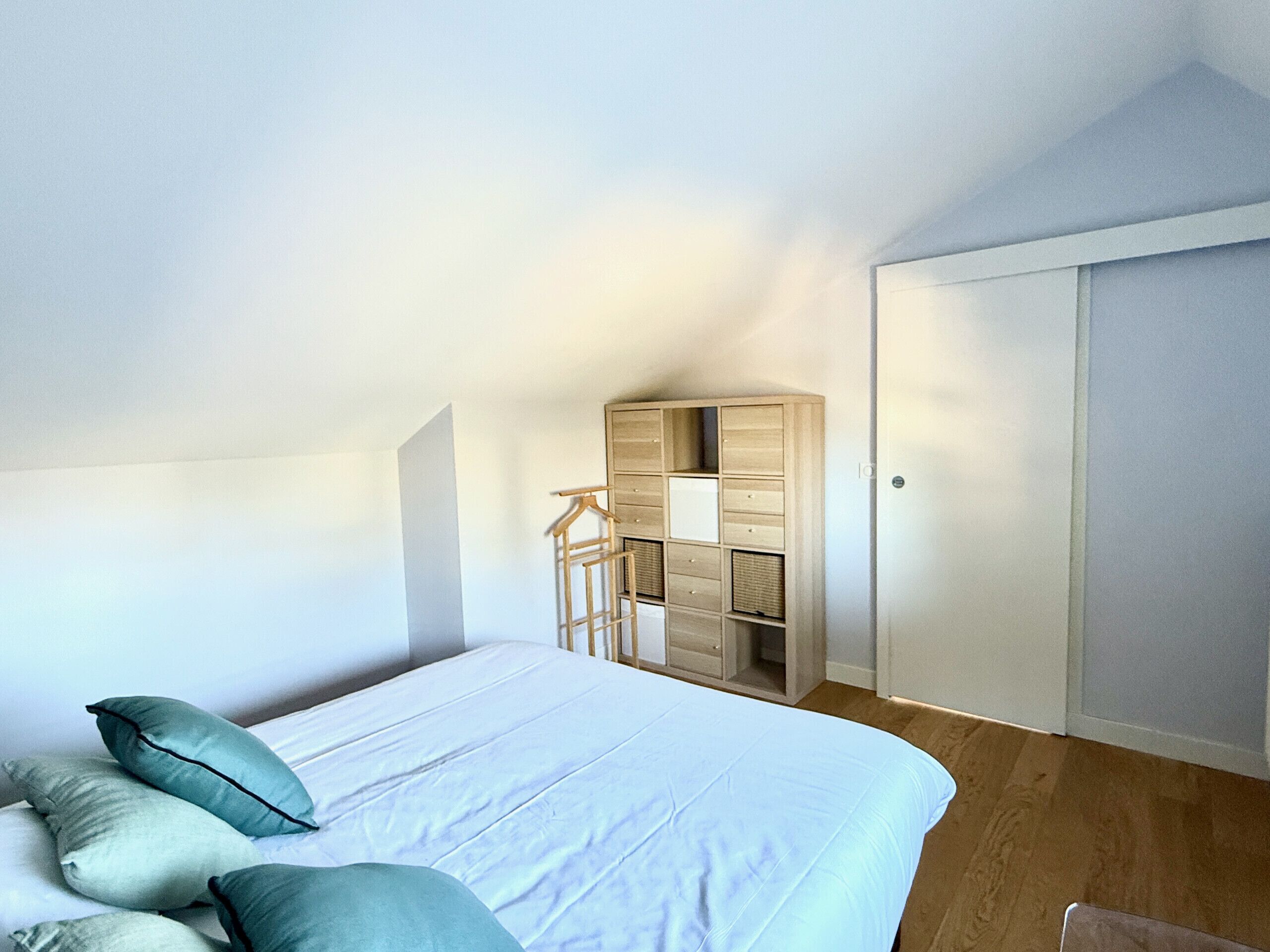 4 chambres, fer et planche à repasser, Wi-Fi gratuit