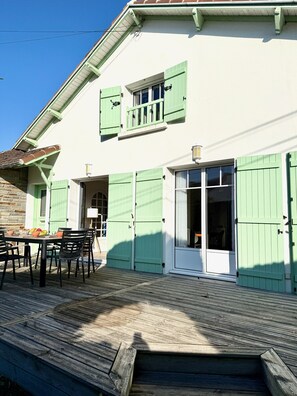 Outdoor dining - Villa Amaryves à La Baule (La Baule-Escoublac)