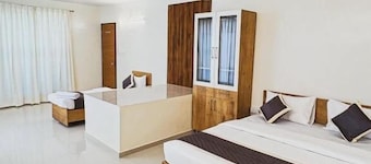 Sai Grand Villas and Hotel