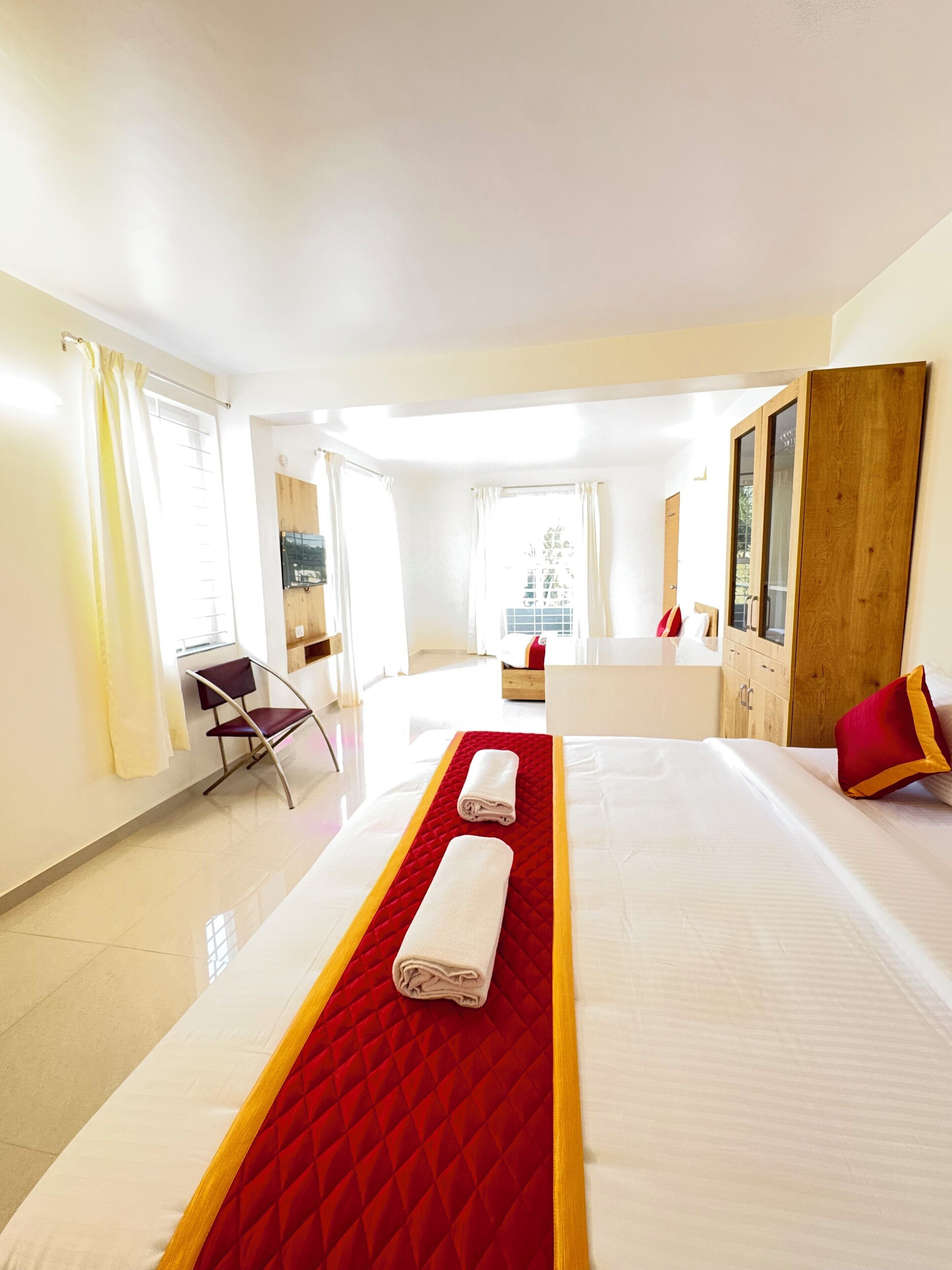 Superior Triple Room, Balcony, Garden View | Soundproofing, iron/ironing board, free WiFi, bed sheets