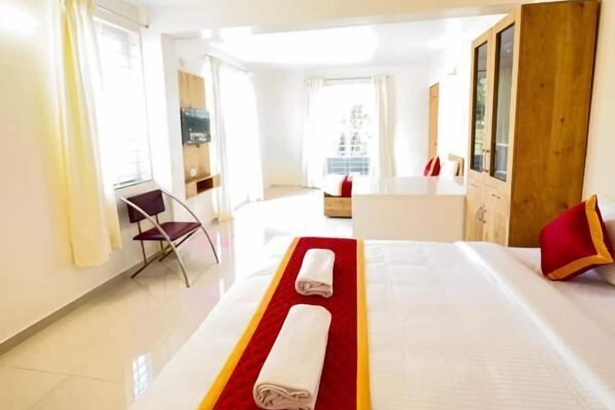 Family Room, Terrace, Garden View | Premium bedding, down duvets, desk, soundproofing