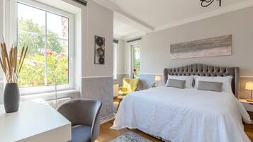 Junior-Suite, Gartenblick | Premium bedding, free WiFi, bed sheets