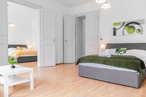 Basic Apartment - Easy Center Access 2BR Apt Near AKH (Vienna)
