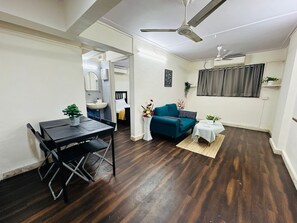 Interior - 1BHK Service Apt in Shivaji Park by Florastays (Mumbai)