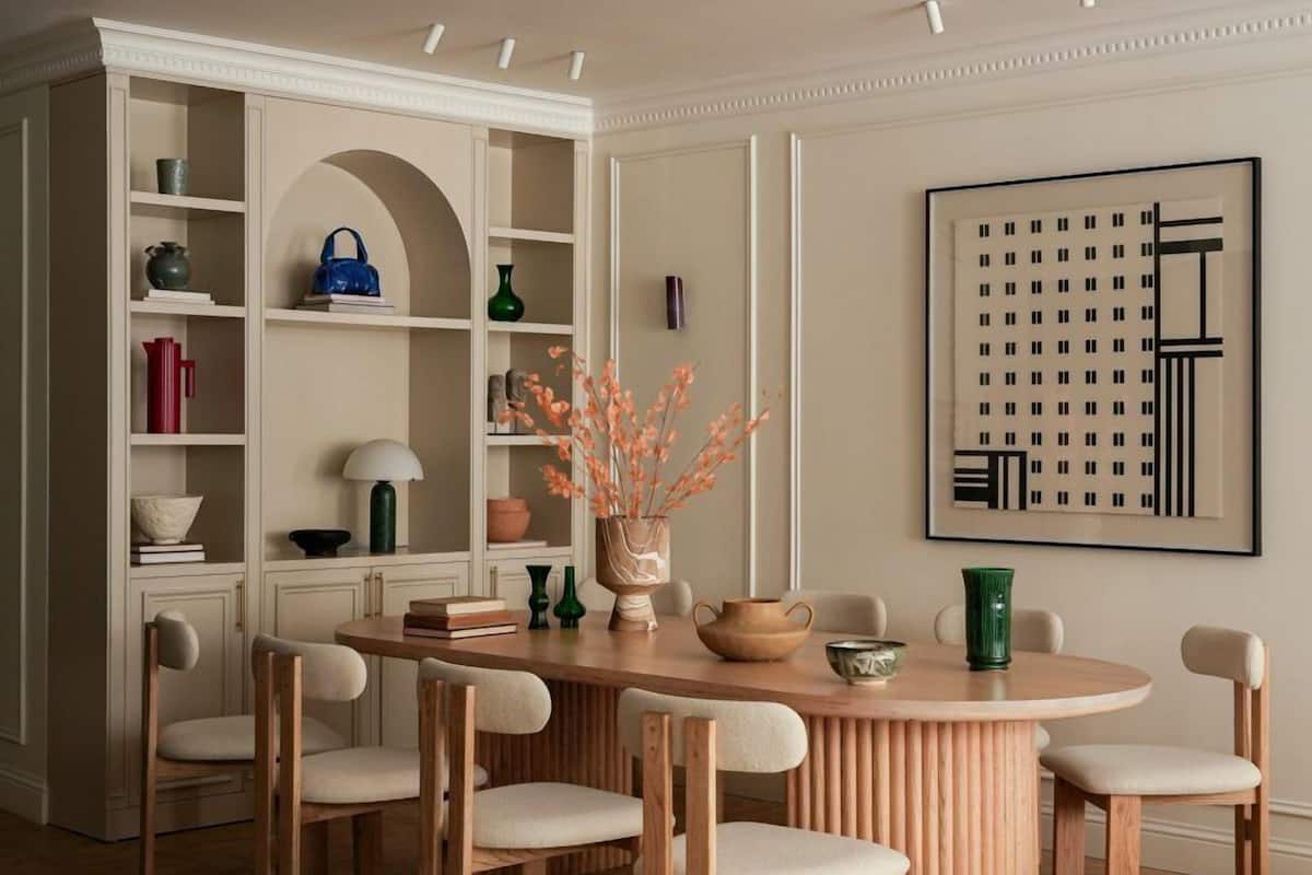 Free minibar, individually decorated, individually furnished, desk