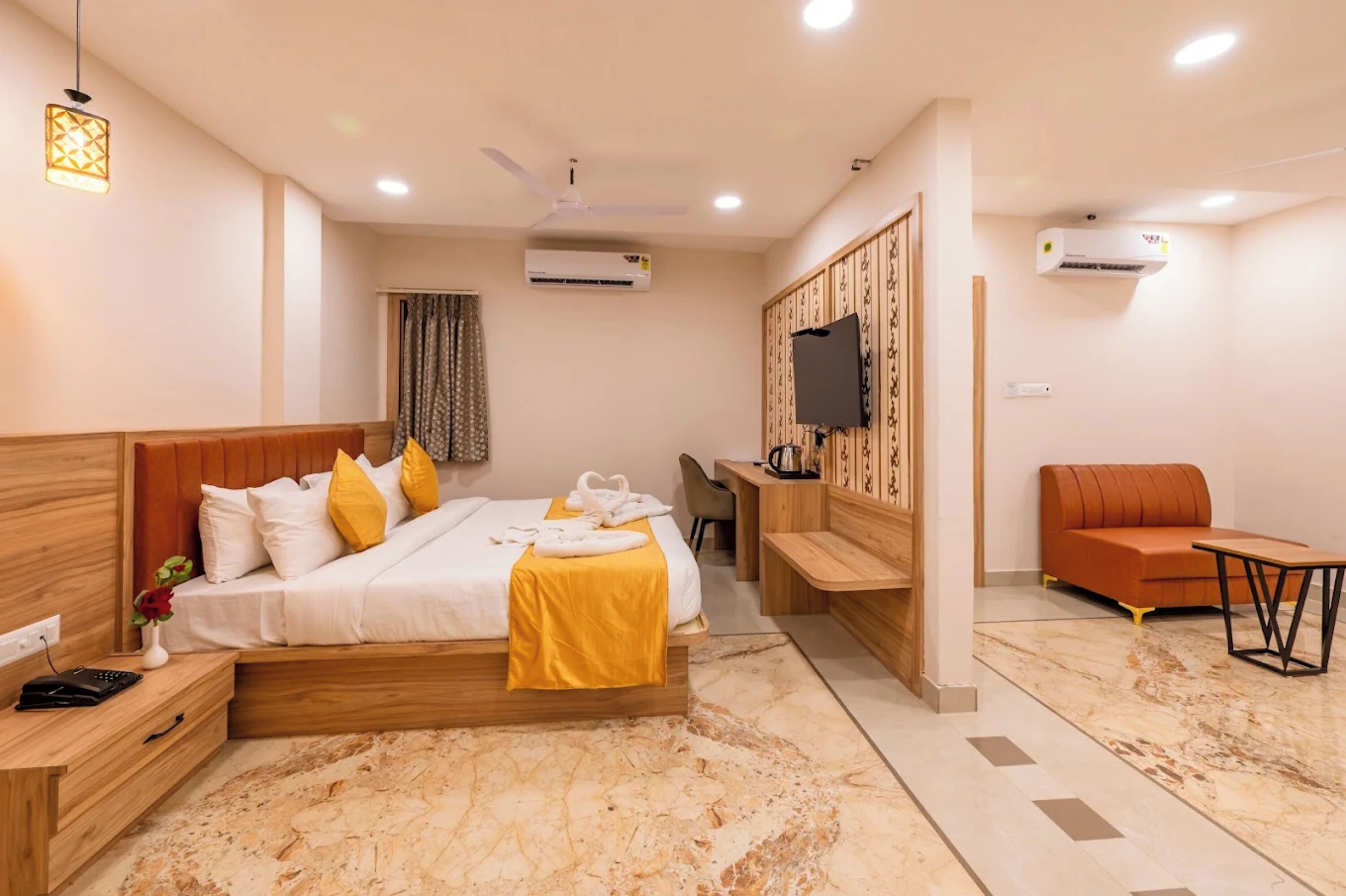 Kamar Double | Meja kerja dan Wi-Fi gratis