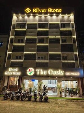 Exterior - Hotel Silver Stone Varanasi (Varansi)