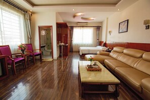 Luxury Double Room - Son Tung Hotel - Kim Dong Walking Street (Cao Bang)