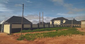 Property grounds - Las Bintus Villa Hotels (Gombe)