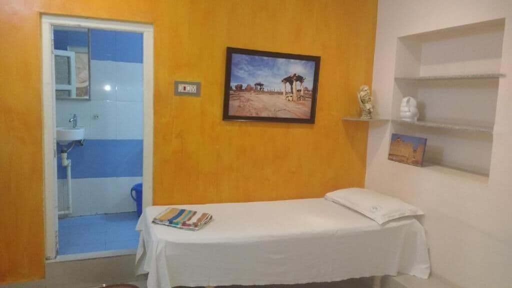 Twin Room | Free WiFi