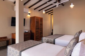 Habitación triple Deluxe | Wifi gratis