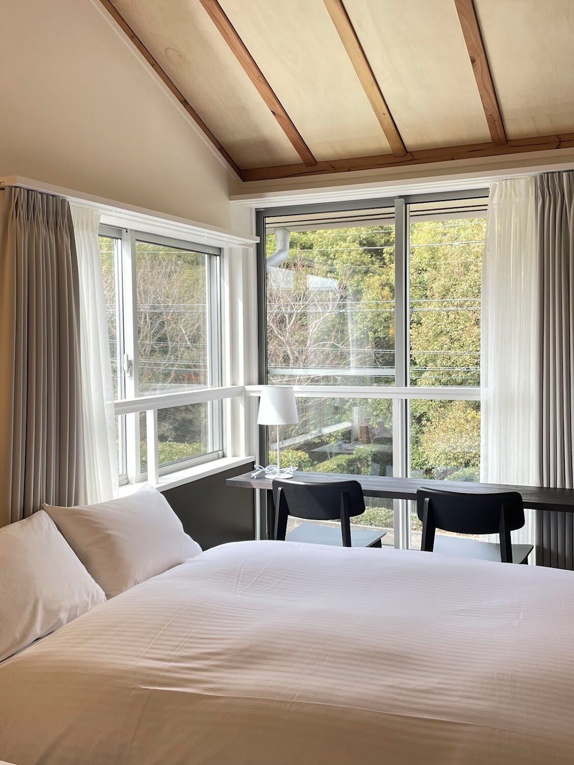 Twin Room, Garden View | Laptop workspace, blackout curtains, iron/ironing board, free WiFi