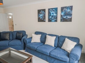 Living area - The Winster (Stockport)