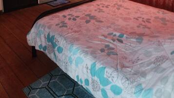 Desk, laptop workspace, free WiFi