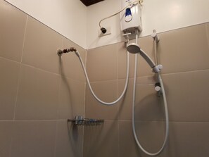 Standard Condo, Non Smoking, Ocean View | Bathroom