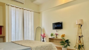 ลักซ์ชัวรี่สตูดิโอ, ระเบียง, วิวเมือง