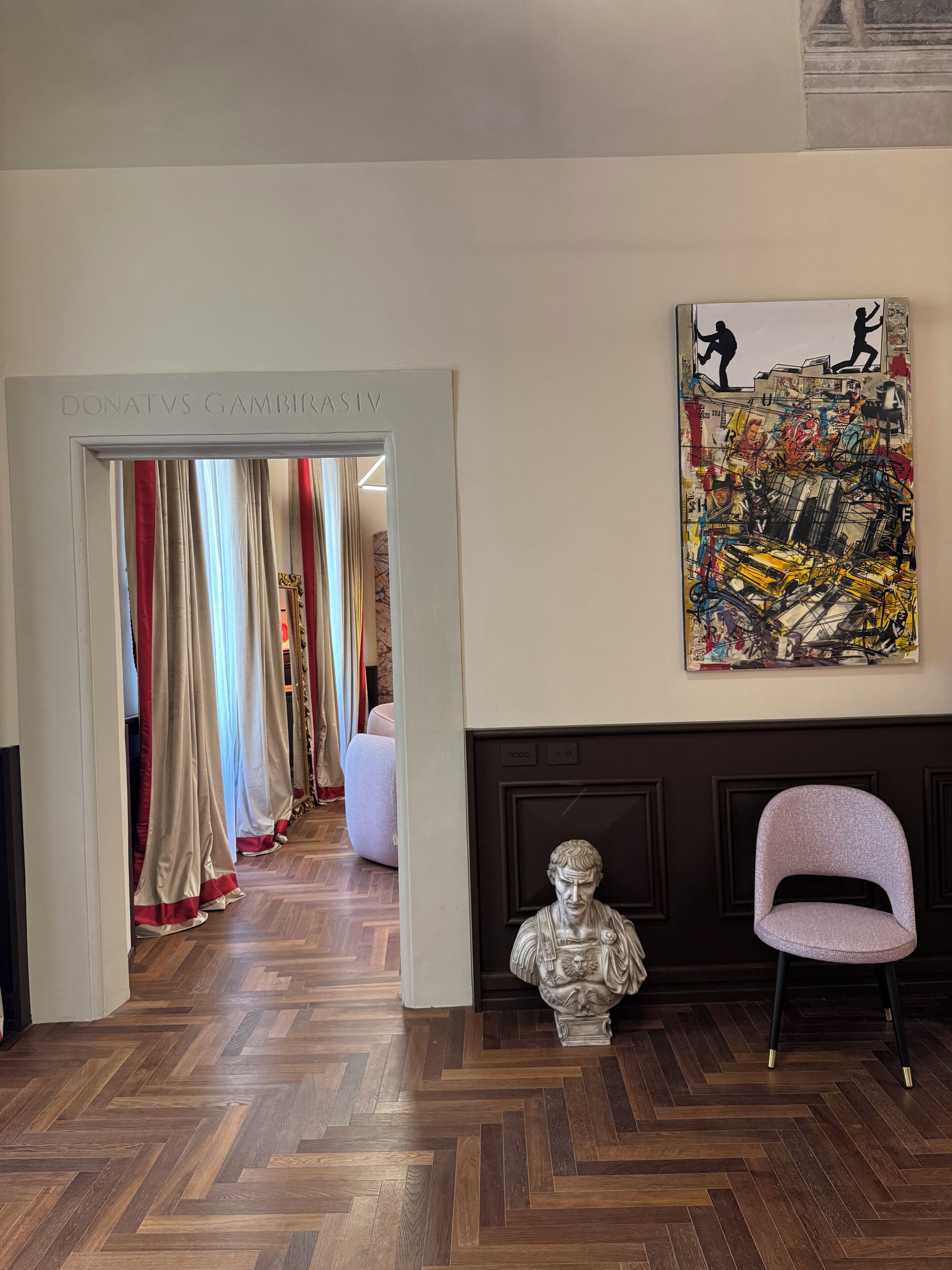 Presidential Suite, Terrace | Living area | 40-inch Smart TV with digital channels