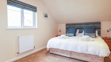 Casa rural | 4 dormitoris, decoració individual i mobiliari individual