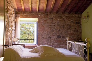 Bügeleisen/Bügelbrett, Reisekinderbett, kostenloses WLAN