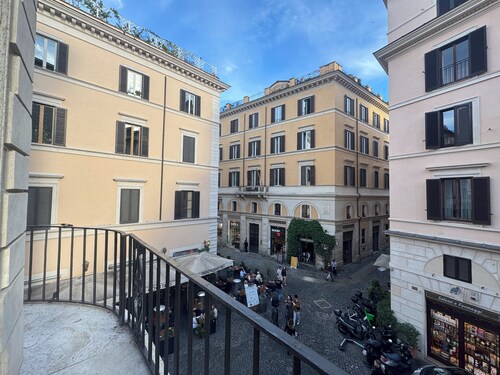 Palazzo Gambirasi Aparthotel Roma