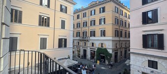 Palazzo Gambirasi Aparthotel Roma