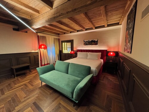 Palazzo Gambirasi Aparthotel Roma