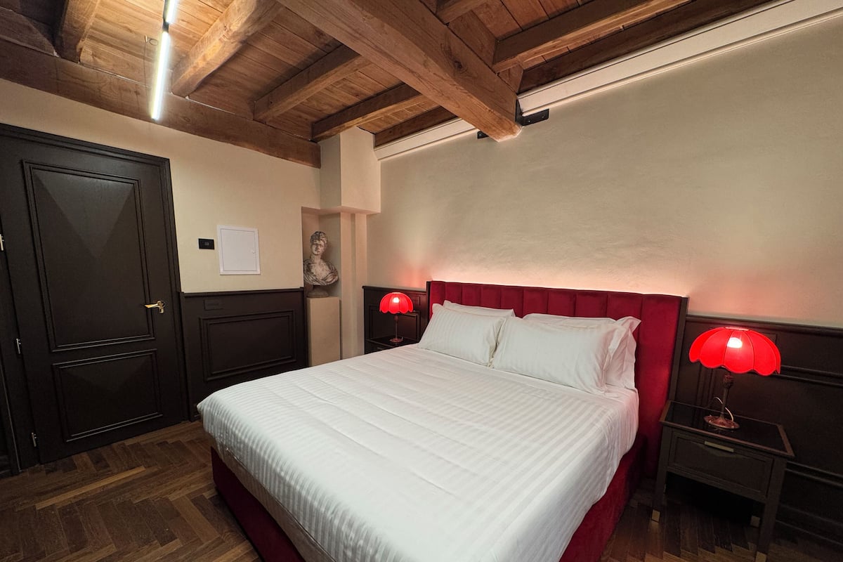 Superior-Zimmer | Minibar, Zimmersafe, Schreibtisch, kostenloses WLAN