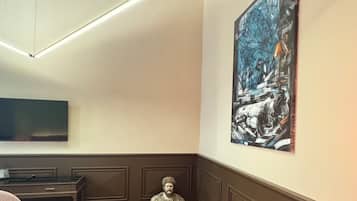 Cesare Suite | Minibar, Zimmersafe, Schreibtisch, kostenloses WLAN