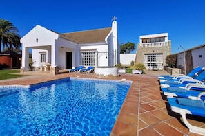 Pool - Casa Zahora - extended families' first choice! (Cádiz)
