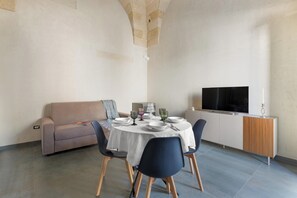 Dining - Sternatia Loft by BarbarHouse (Sternatia)