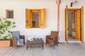 Interior - Villino Pascoli by BarbarHouse (Torre dell'Orso)