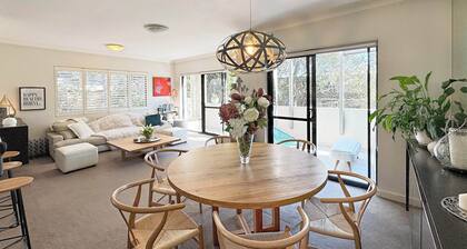 Spacious, lush, quiet one bedroom apartment next to RNSH