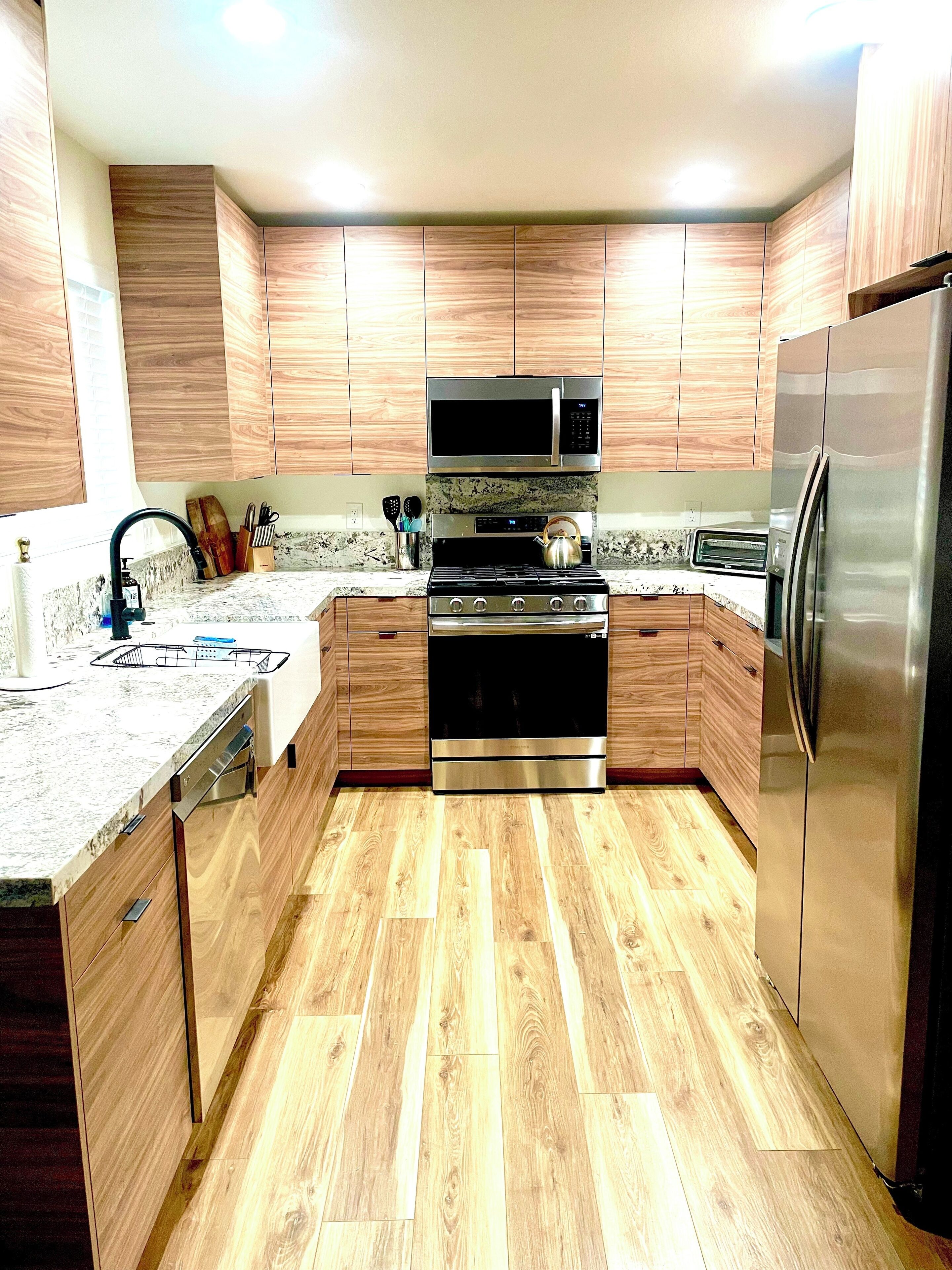 Microwave, oven, stovetop, dishwasher