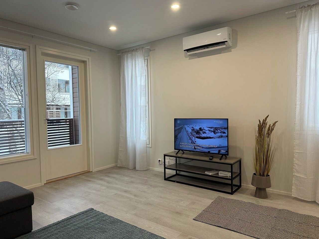 Standard Apartment | Living area