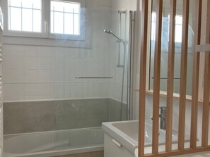 Bathroom - Renovated house near the beach at La Tranche-sur-Mer (La Tranche-sur-Mer)