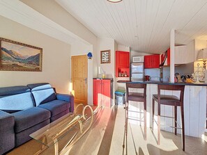 Living area - La Clusaz - House for 6 (La Clusaz)