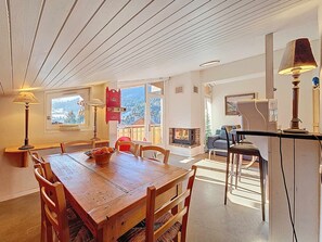 Dining - La Clusaz - House for 6 (La Clusaz)