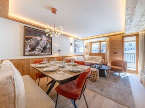 Dining - Luxury apartment with fireplace, terrace, and relaxation access (Val-d'Isère)