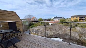 House | Terrace/patio