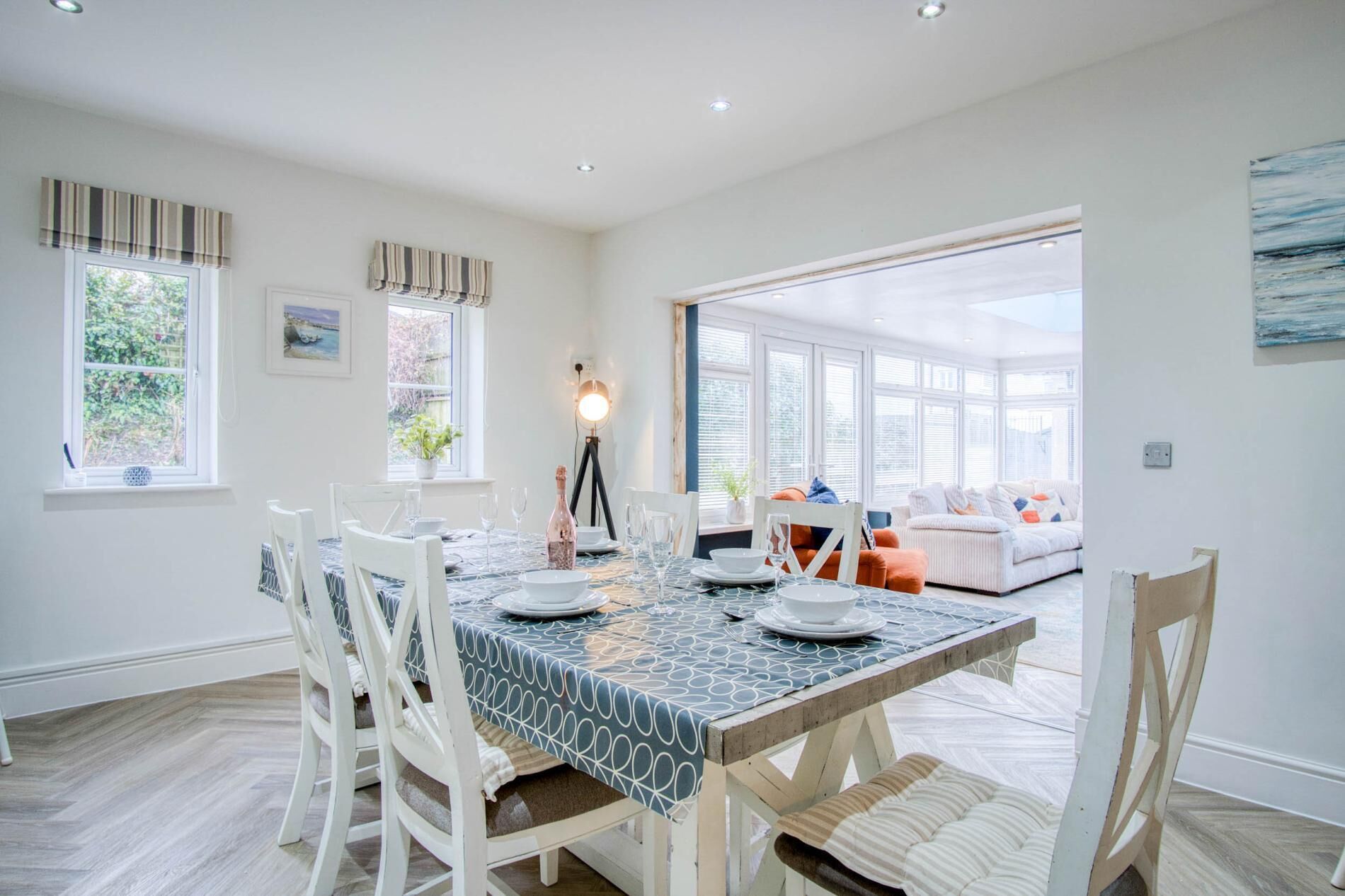 Tempat makan keluarga